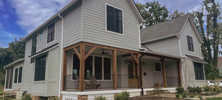 Allora Hotels in Henderson County