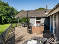 "Findus" - 1.2km to the Fjord Hotels in Hemmet