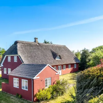 "Kielo" - 10km from the Sea