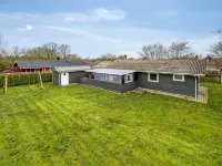 "Hoghni" - 850m to the Fjord