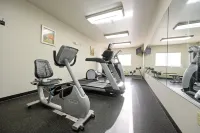 HiWay Inn Express of Broken Bow - Gym