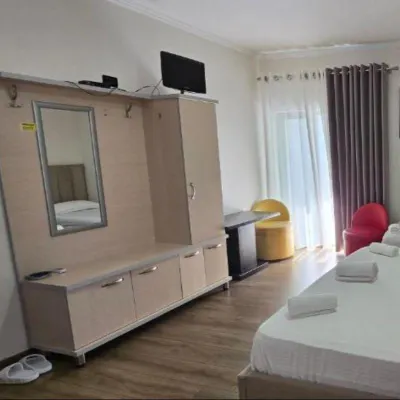 Koa Hotel Tirane - Pet Friendly