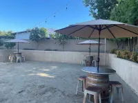 Rancho's Private Oasis Các khách sạn gần 210 Foothill Fwy