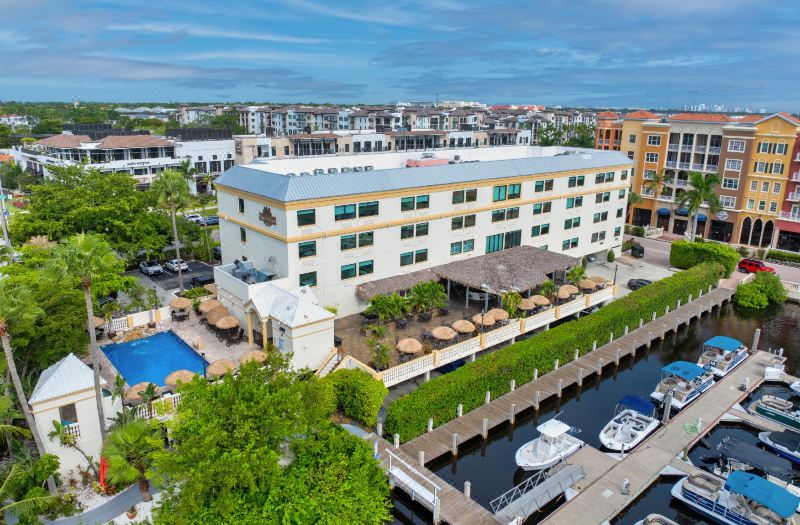 Bayfront Inn 5th Avenue