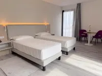 Lake and More Suite Hotel - spa