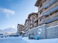Apartment in Fornelet with Ski-In/Ski-Out Access