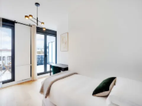 Duplex with terrace in Levallois