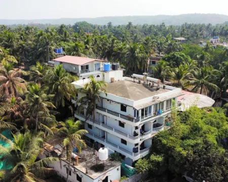 Swati Hotel Hotels in North Goa