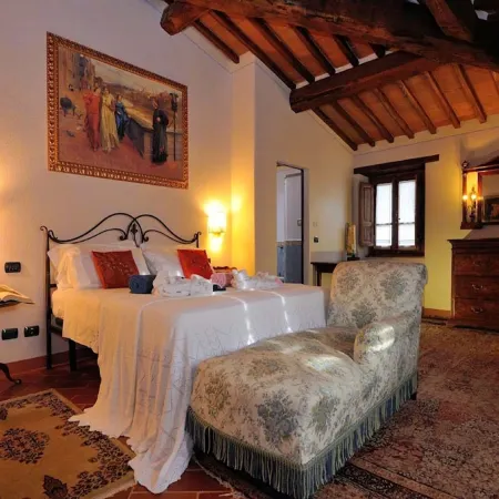 Tuscan Family Villa with Sauna