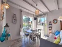 Apartment in Calella near the Beach