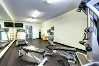 Suburban Studios Westminster Denver North - gimnasio