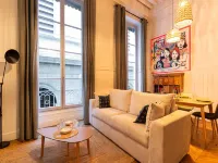 DIFY Opéra Diva - Hôtel de Ville - Homestays