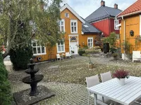 Tollgaarden Gjestegaard Hotels near Bøkeskogen utsikt