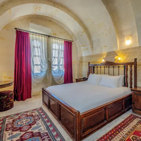 MDC Cave Hotel