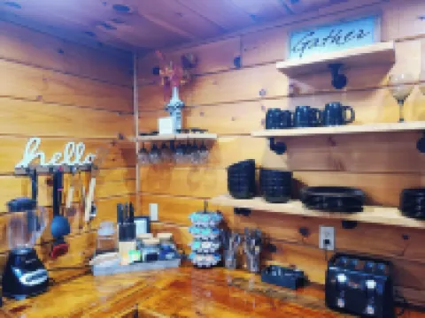 Pool - Fire Pit - RV Parking - Movie Theater - Arcade - Family Friendly