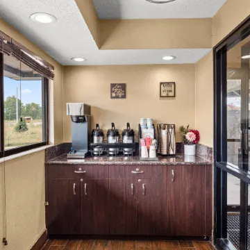 Red Roof Inn Lansing East - MSU