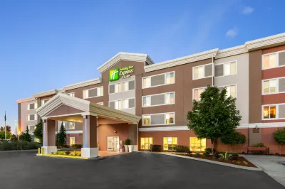 โรงแรม ฮอลิเดย์ อินน์ เอ็กซ์เพรส สวีทส์ ซัมเนอร์ บาย IHG โรงแรมใน