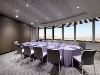 Eurostars Torre Sevilla Hotels near Edificio La Adriatica