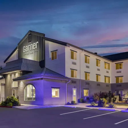 Garner Hotel BOISE AIRPORT by IHG