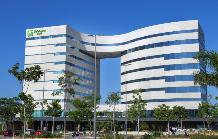 Holiday Inn & Suites MERIDA LA ISLA by IHG