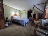 Bingham Motor Inn - Motels