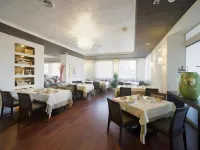 Hotel Norge Hotels near Palon
