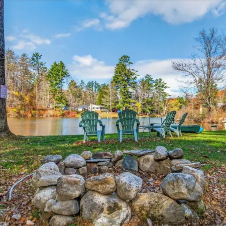 All-Season Lake Pauline Retreat, 2 mi to Okemo