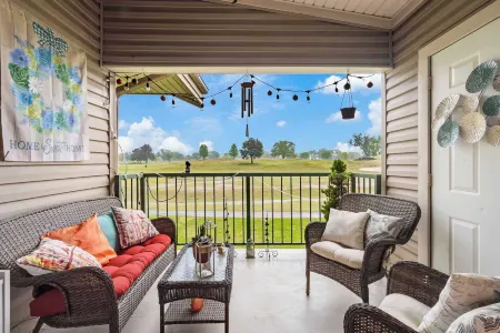 Home on the Golf Range - Holiday Hills Branson - Golf Resort - Outdoor Pools Отели в г. Скотт Тауншип