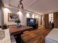 La Val Hotel & Spa Hotéis em Brigels