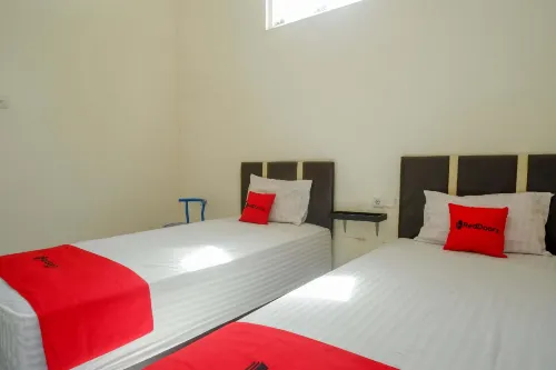 RedDoorz at Karangploso 2