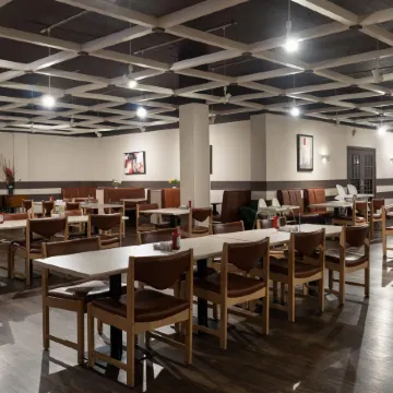 Ramada by Wyndham Saskatoon