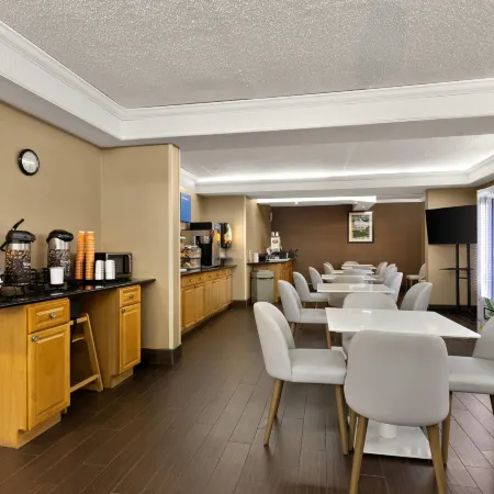 Comfort Inn Bordentown Near NJ Turnpike
