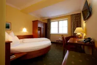 Hotel & Restaurant Stern Отели в г. 