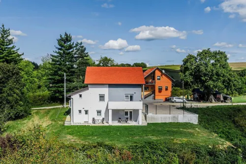 Plitvice Lakes Apartments and Rooms