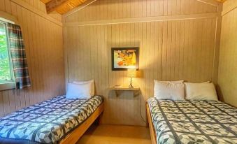 Timber Wolf Resort & Jeep Rentals