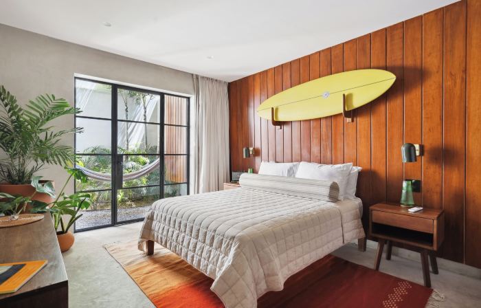 ALMA Surf Lodge