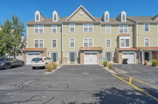 クリークサイド ゲッタウェイ ステイ フォー 8