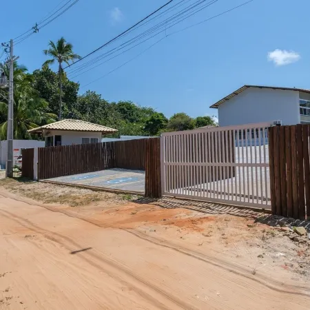 Condominium w/ Pool, 900 m fr/ the Beach, Imbassai Top Flats - Itfs