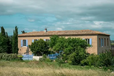 Relais de l'Alaric Hotels near Coco Sweet