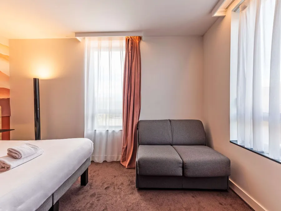 Novotel Annemasse Centre Geneva Port Kamar Photos