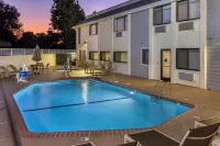 بست وسترن تاون آند كنتري لودج فنادق في تولير