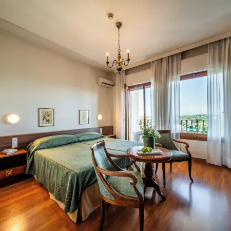 Hotel la Residence & Idrokinesis