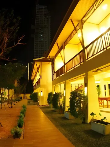 รูปภาพของโลตัสแลนด์ รีสอร์ท