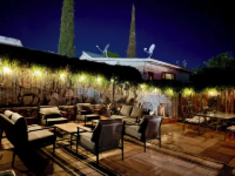 尋蹤者旅館 圖姆斯頓酒店