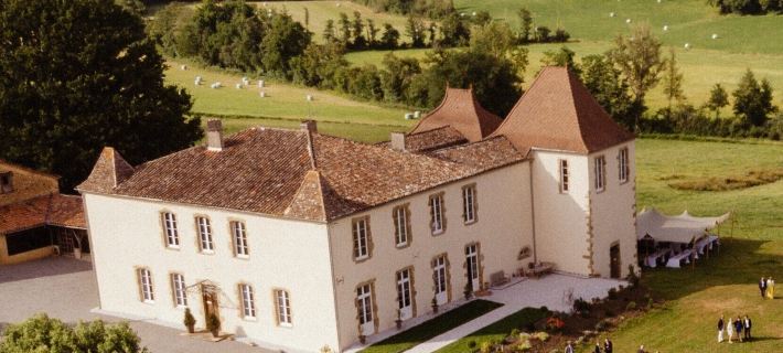 Château de Mauhic - 15th Century Hotels in Gers