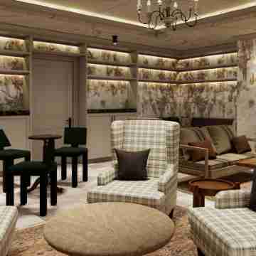 Cambridge Common House Others