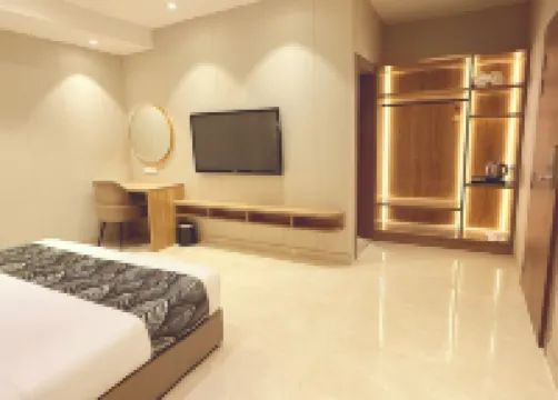 Lush Premier Hotel