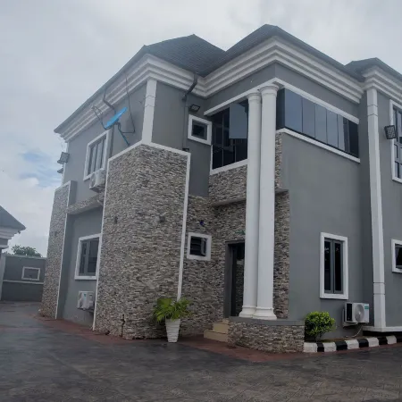 Luxurious Duplex in Oredo, Benin City - Perfect for Families and Groups