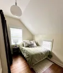 "That Cute BNB" 2-Bedroom home in prime location!