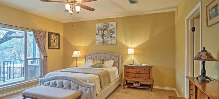Round Rock Lakefront Home w/ Water Toys & Fire Pit Ξενοδοχεία στην πόλη Cedar Park